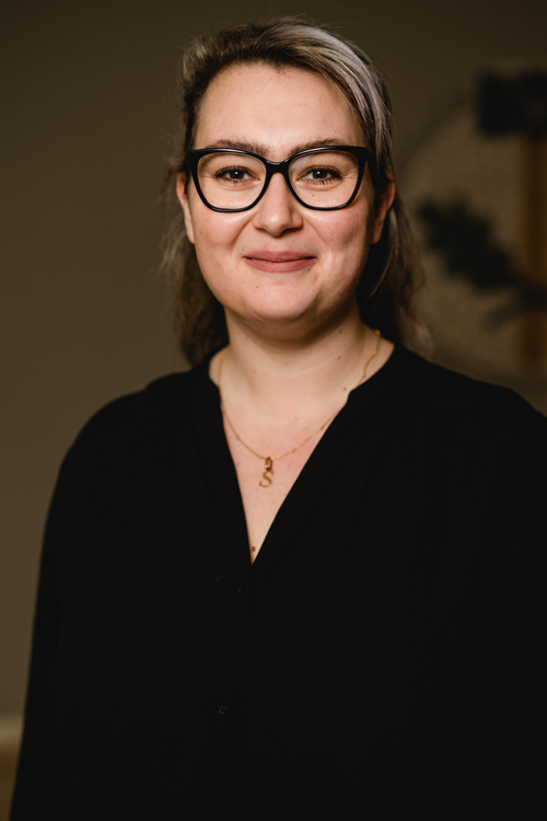 Simona Hüttner Verwaltung